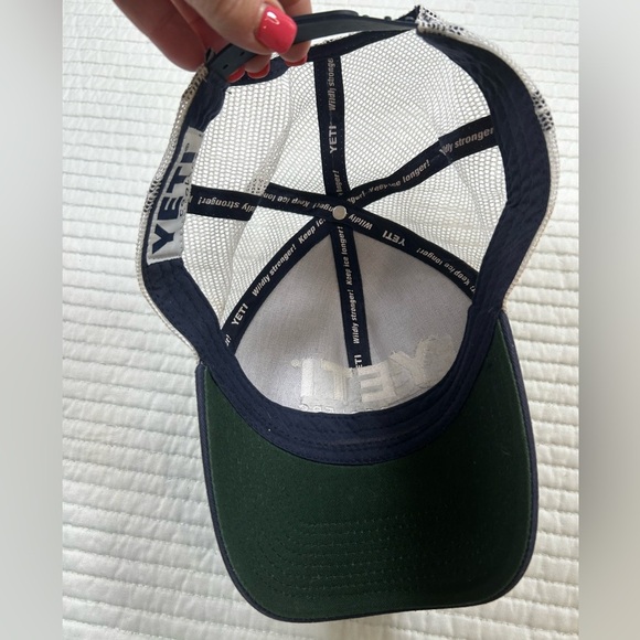 YETI Navy Blue Trucker Hat - Picture 5 of 6